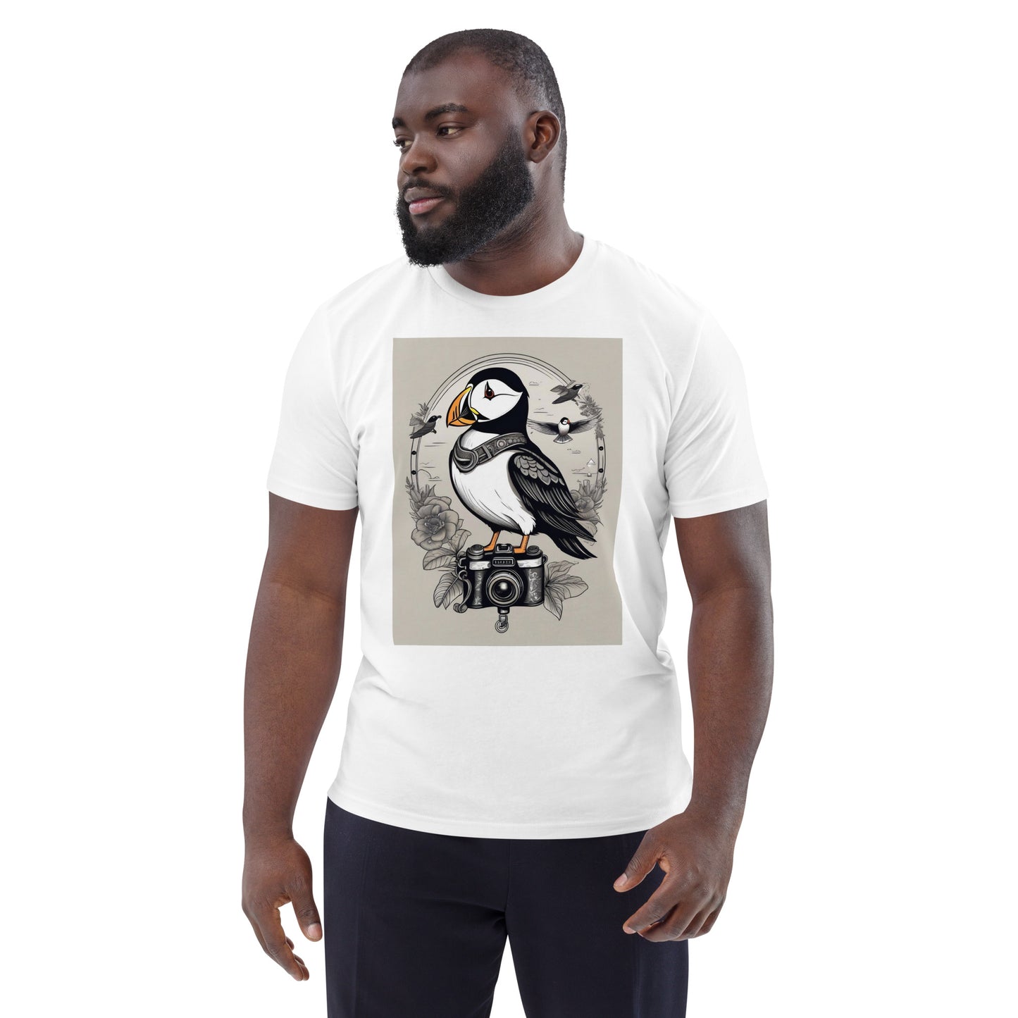 Puffin on camera design - Unisex fitted cotton T-Shirt